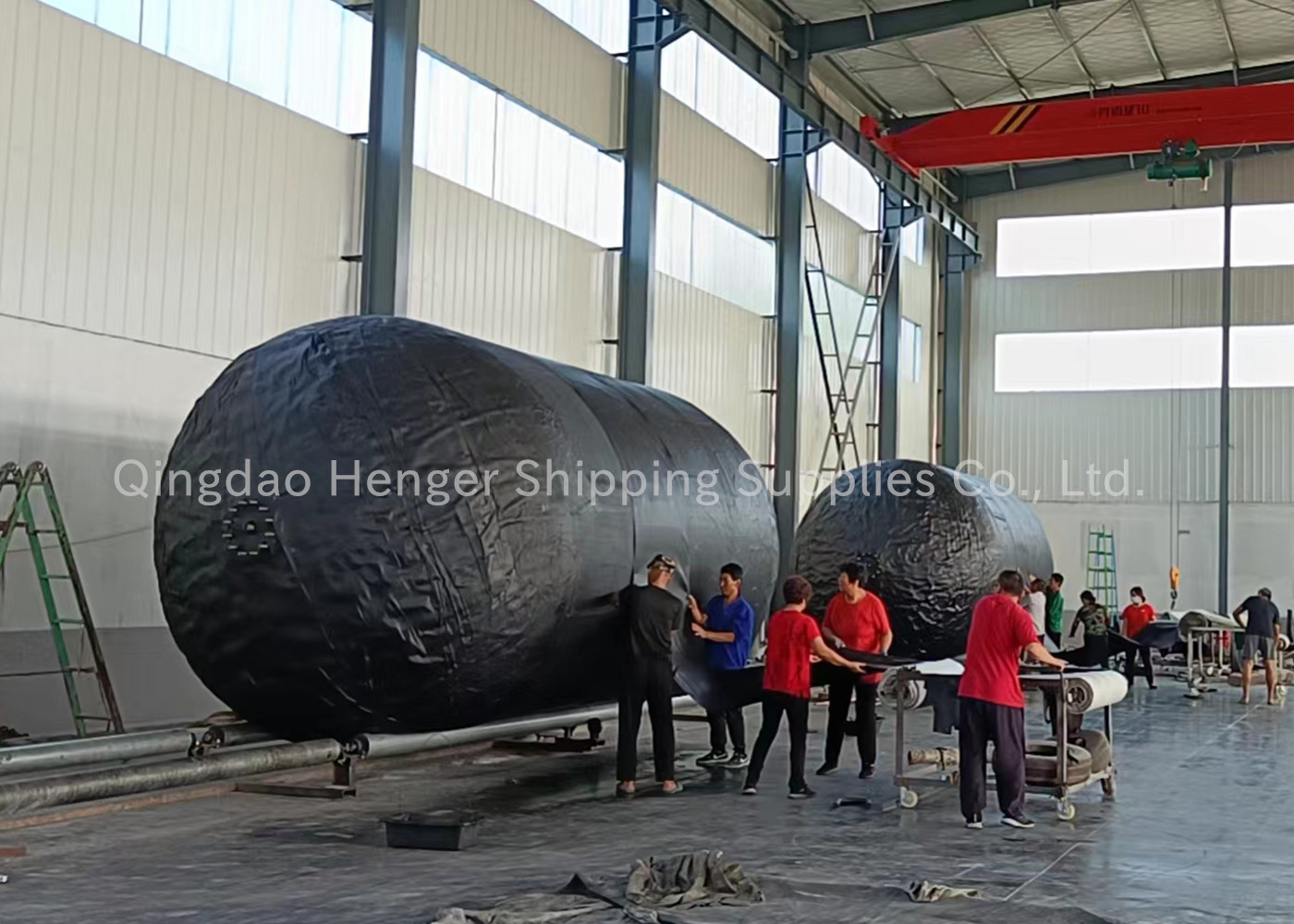 Floating Pneumatic Yokohama Fenders 50Kpa With Chain Tyre Net