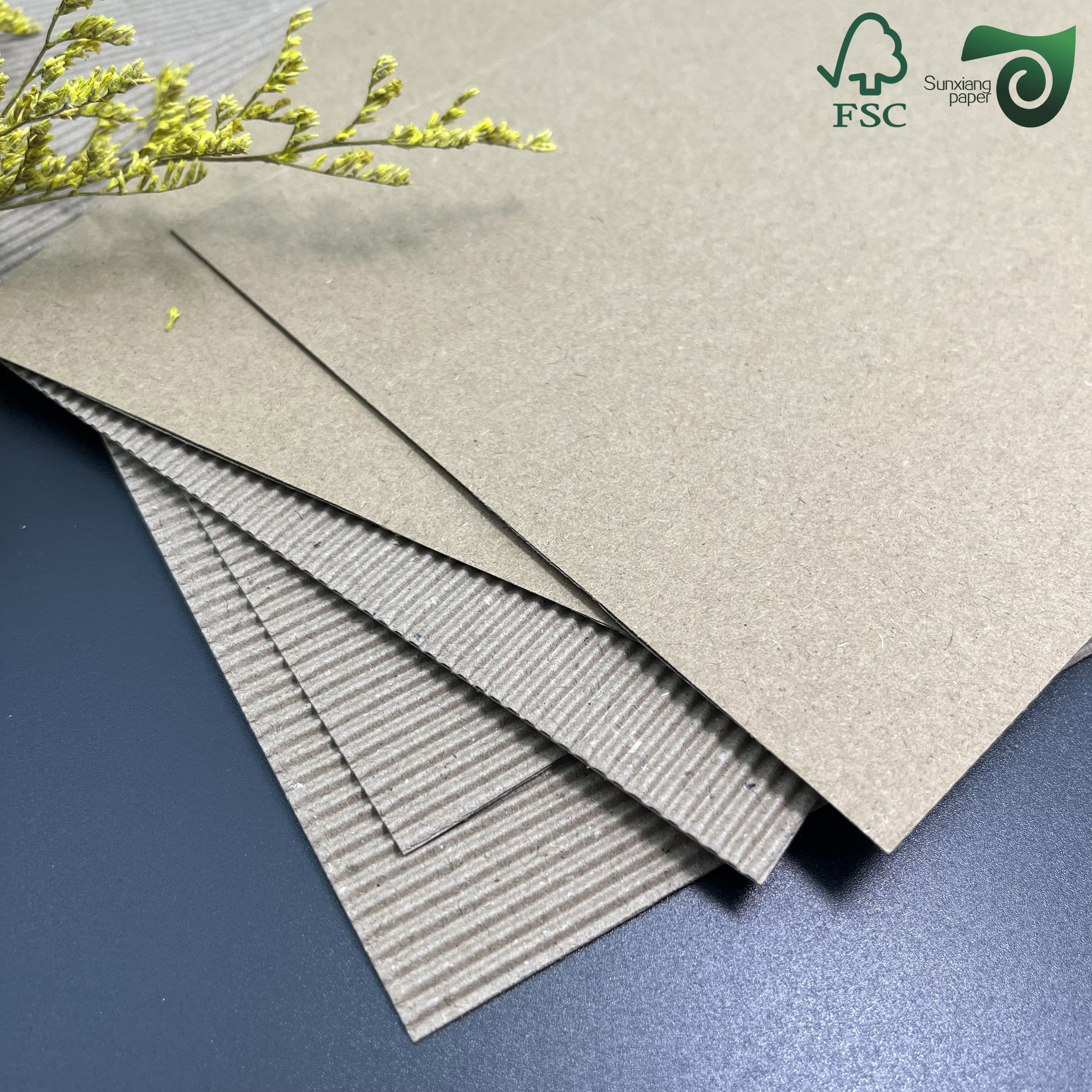 1.5MM 2MM E Flute Triple Layer Corrugated Cardboard 110 GSM Black For Paper Packaging
