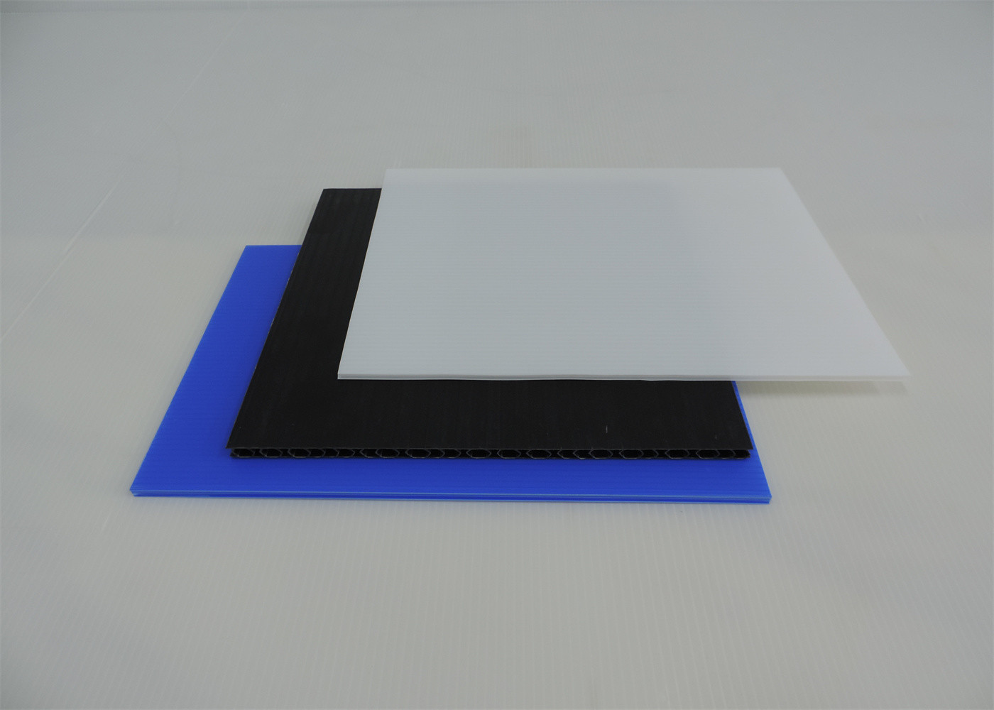 Blue 4x8 Corrugated Plastic Sheets 500gsm Waterproof