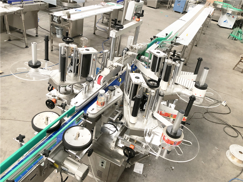 Regular Bbottle Filling And Labeling Machine , Brandy Bottle Labeling Equipment