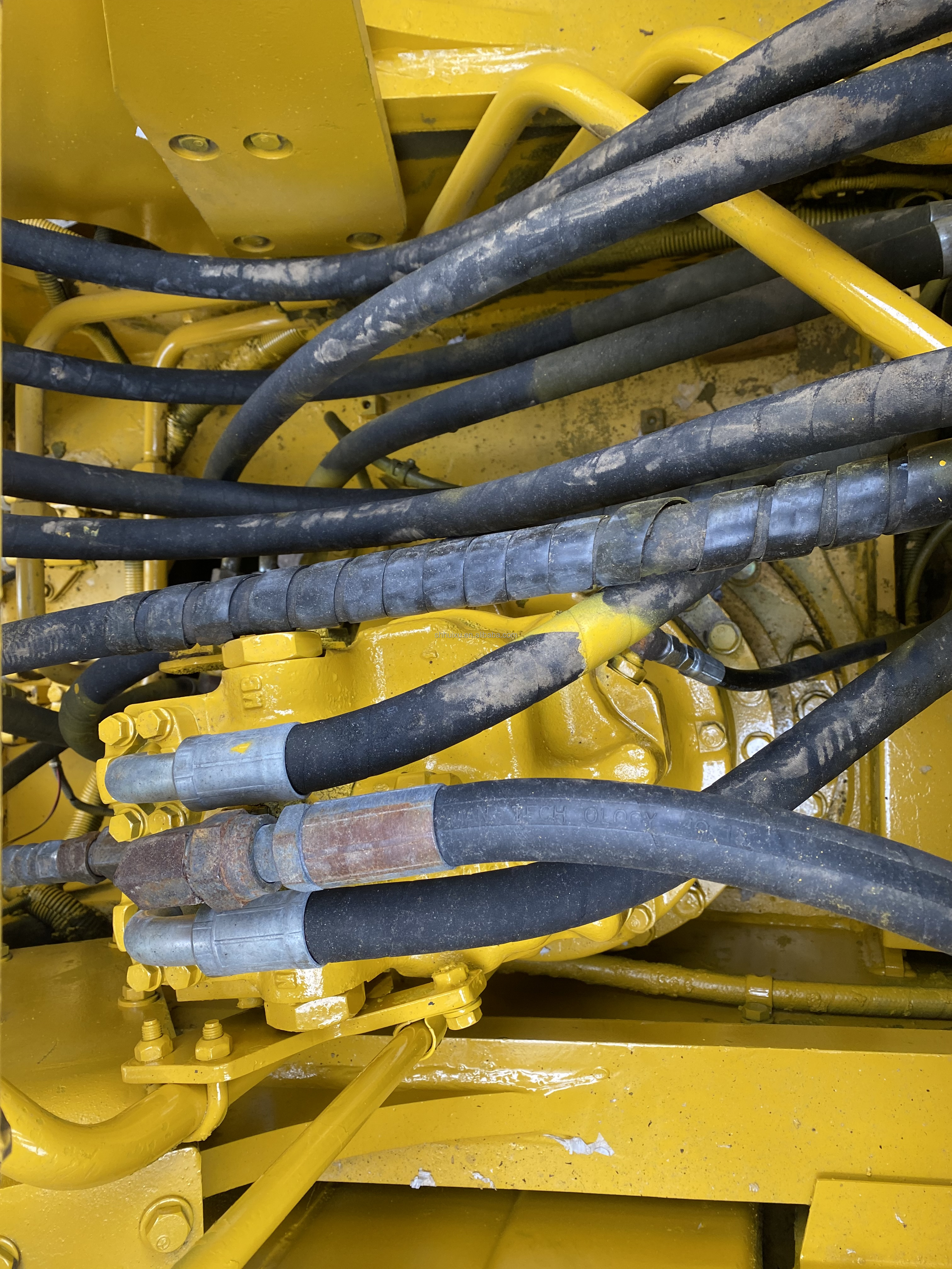 low working hours best price second hand excavator komatsu pc220-8 on sale
