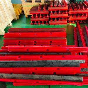 Polyurethane Dewatering Mesh 305mm Width 4mm Slot Rail Support Manufactures