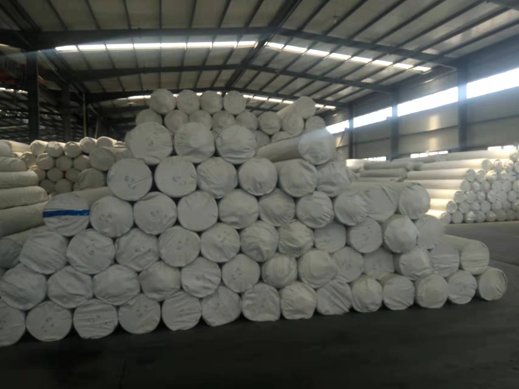 200g/m2 300 G/m2 Non-Woven Geotextile for Drainage Excellent and Heat Short Stable Fiber
