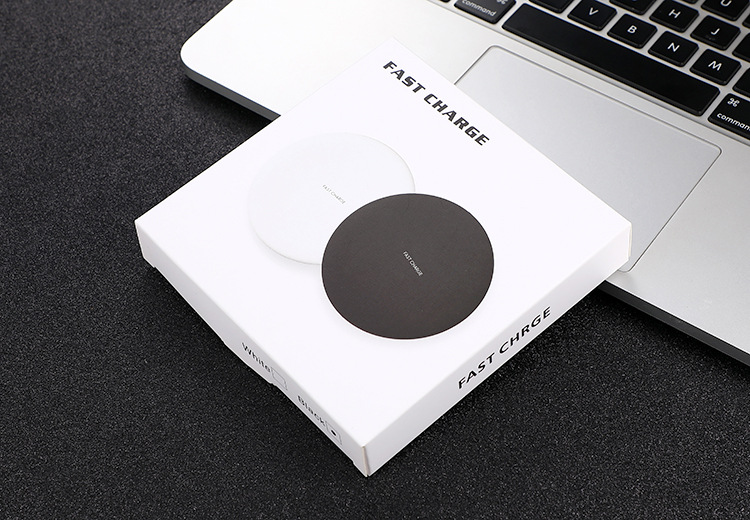 QI Fast Wireless Mobile Charger For IPhone X / 8 Lithium Battery CE FCC