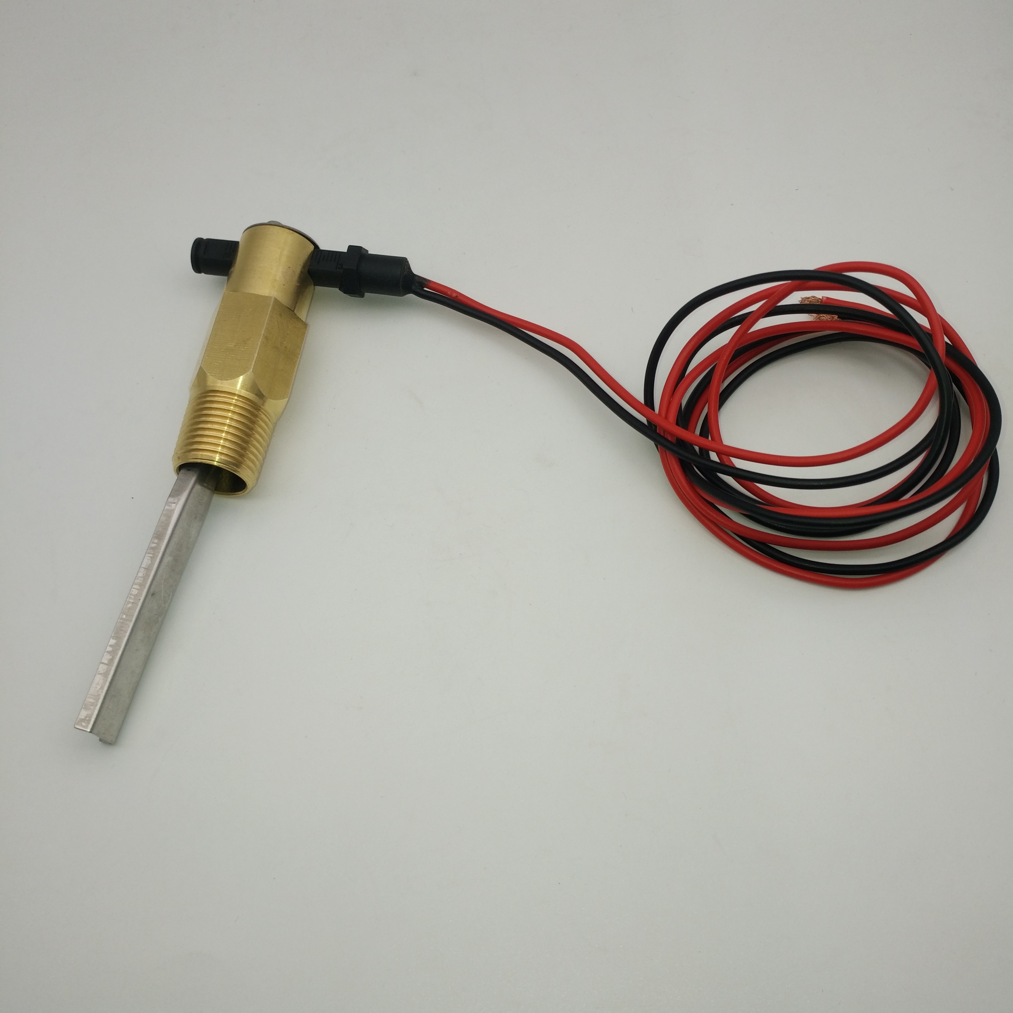 Industrial Liquid Flow Switch with High Flow Rate and Stainless Steel Paddle