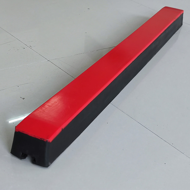  Standard Custom UHMWPE Cap Impact Pads For Conveyor Belt Manufactures