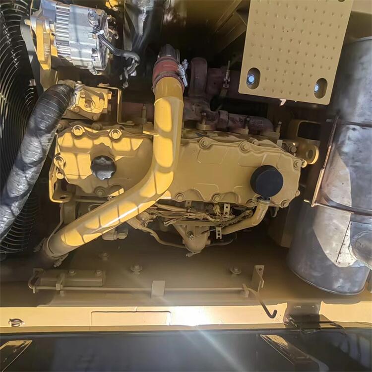 Original Hydraulic Pump Moving Type Crawler Chain Cat 320 Excavator with Breaker Hammer
