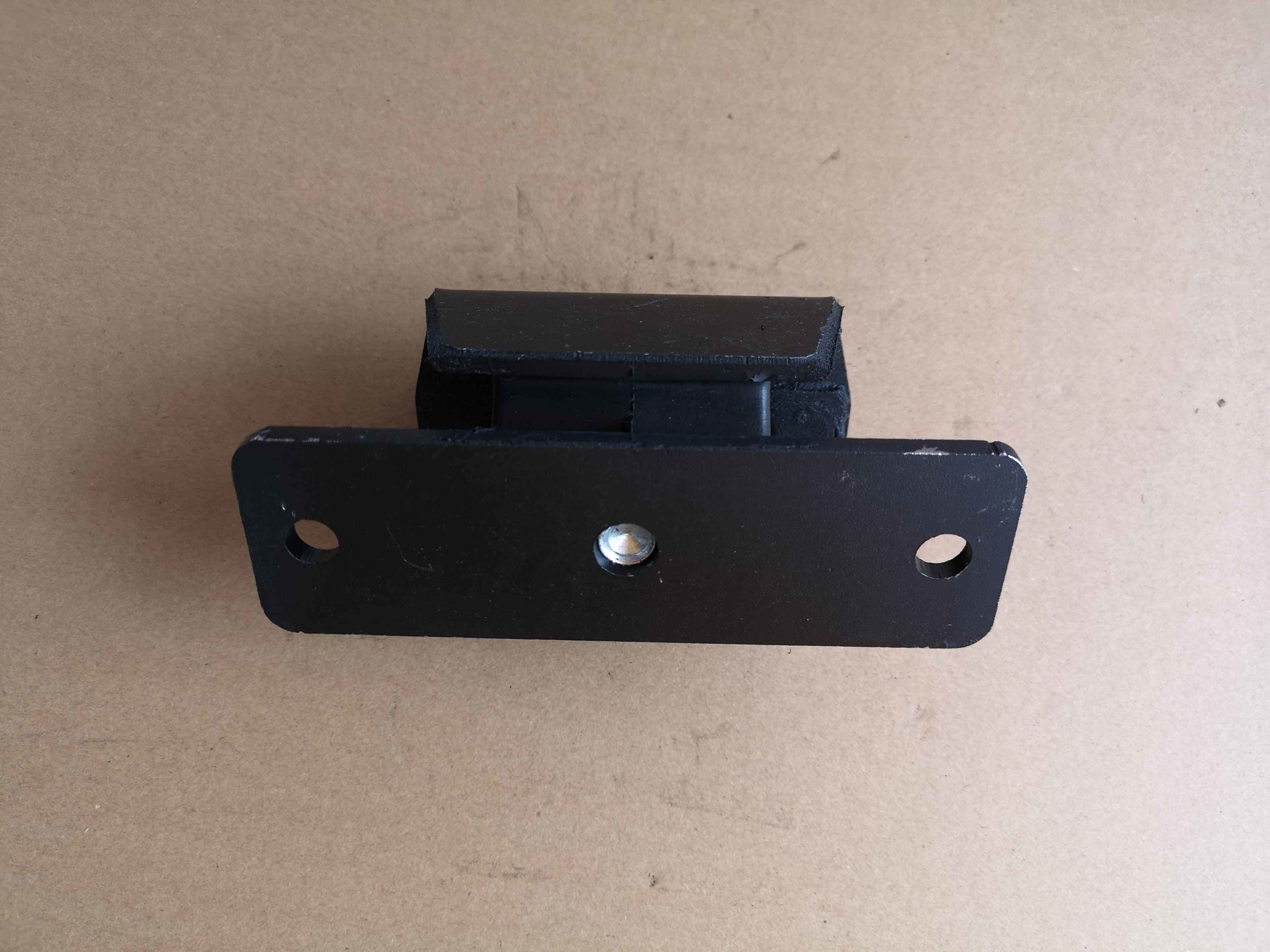 Manual Gearbox Rubber Engine Cushion 8981933440 Pickup 4JK1 4JJ1 Isuzu Dmax