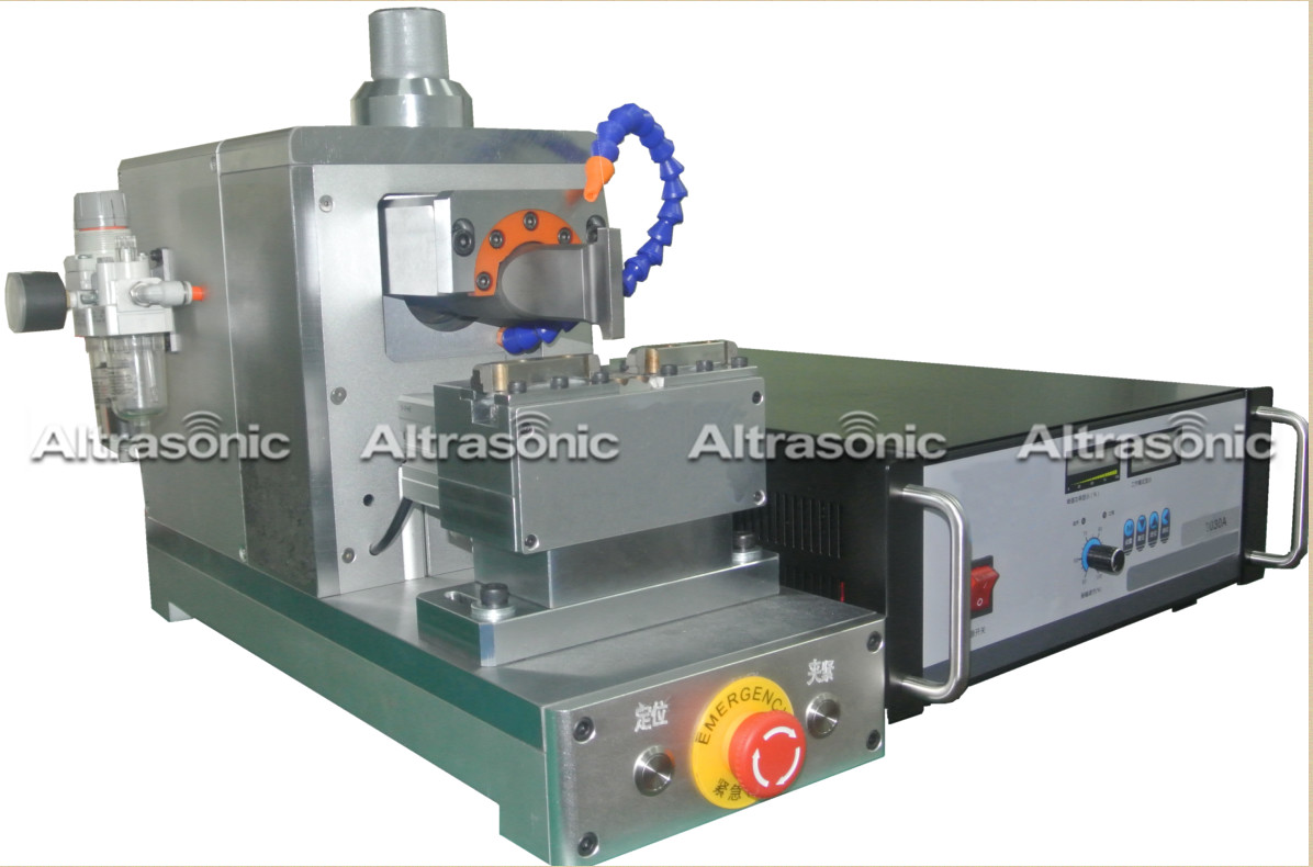 Spot Series Ultrasonic Metal Welding Machine For No Ferrous Metal Plate