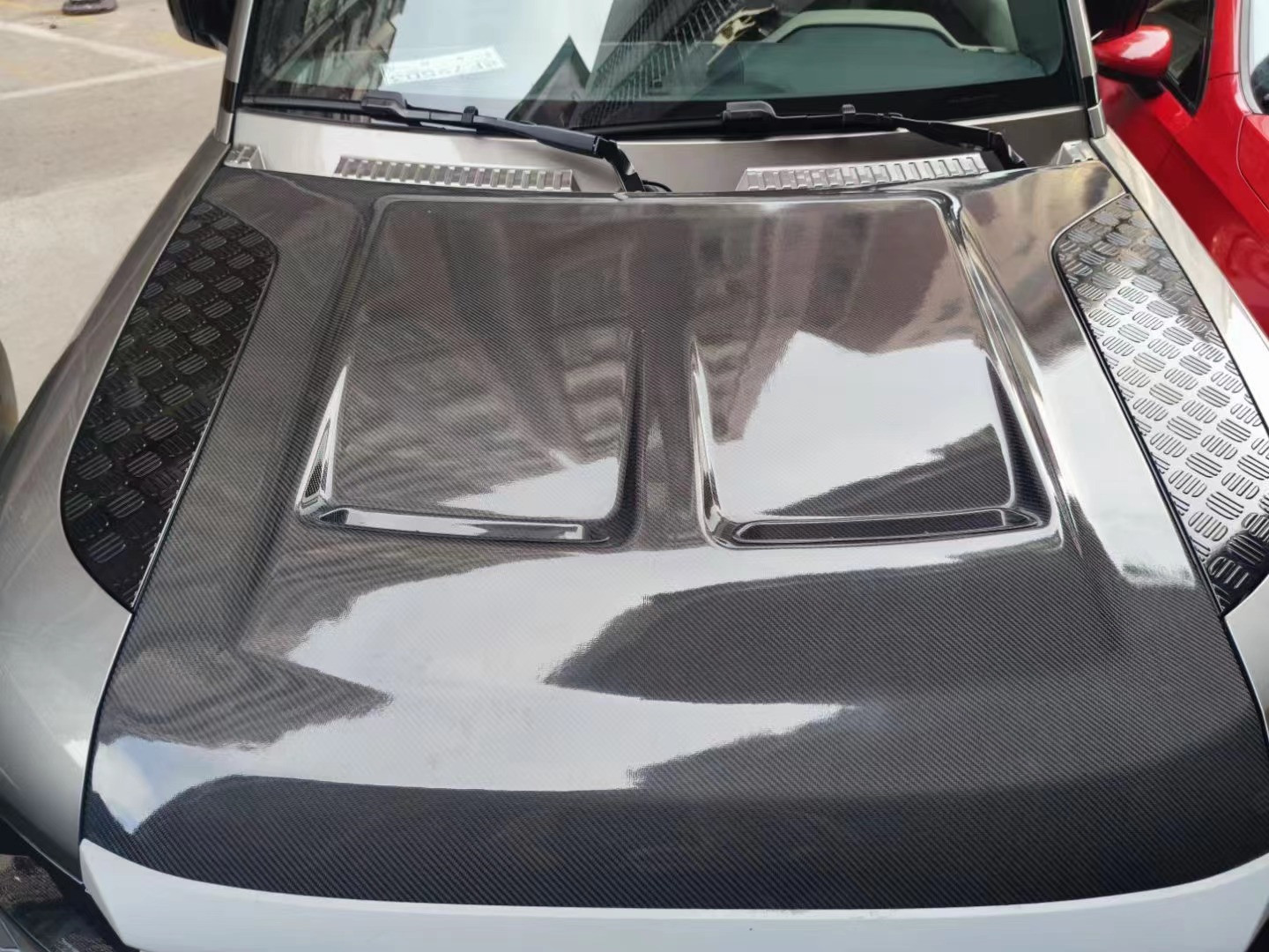Carbon Fiber Hood for Land Rover Defender Carbon Fiber Material Defender Upgraded SVR Style Cover