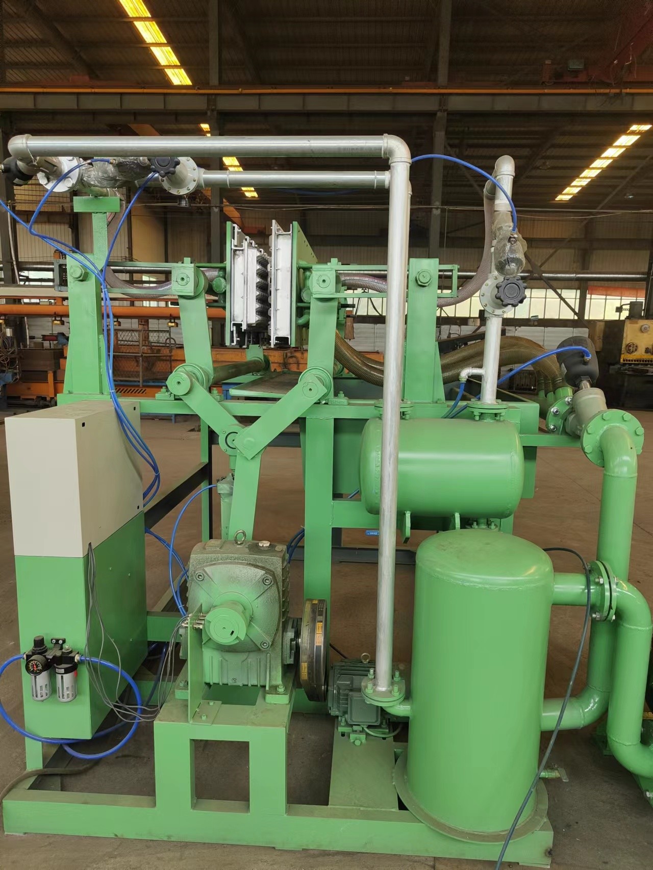 45KW Small Egg Tray Production Line 7T Capacity 700 - 1500pcs/H Apple Tray Making Machine