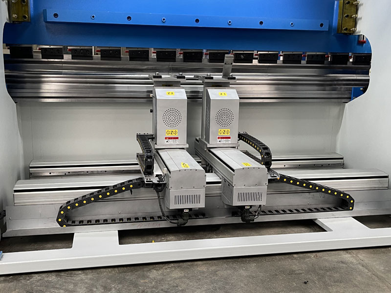 110T Hydraulic Press Brakes 3200MM Bending Folding With DA66T 8+1