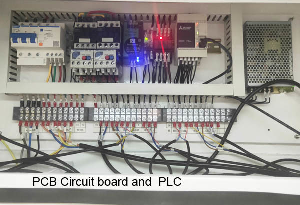 ROHS Cleanroom Air Shower Unit Connect With Dust Collector Control By PLC And Touch Screen