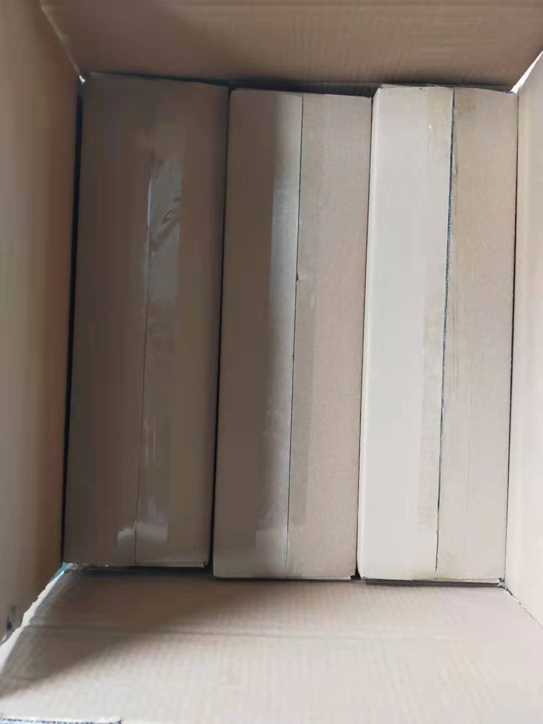 Rust Proof Bed Frame Connectors with Screws Play a Role in Supporting Fixed Bed Frame