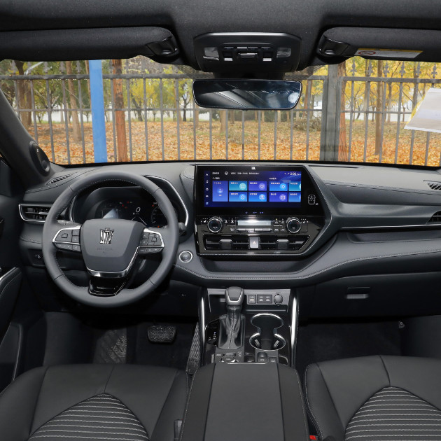 TOYOTA CROWN KLUGER, 2.5L HEV four-wheel drive premium version 5 Door 7 Seats suv