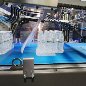  Automatic Shrink Wrapper with Less Than 40KW Consumption and 200ºC Heating Temperature for Efficient Packaging Manufactures