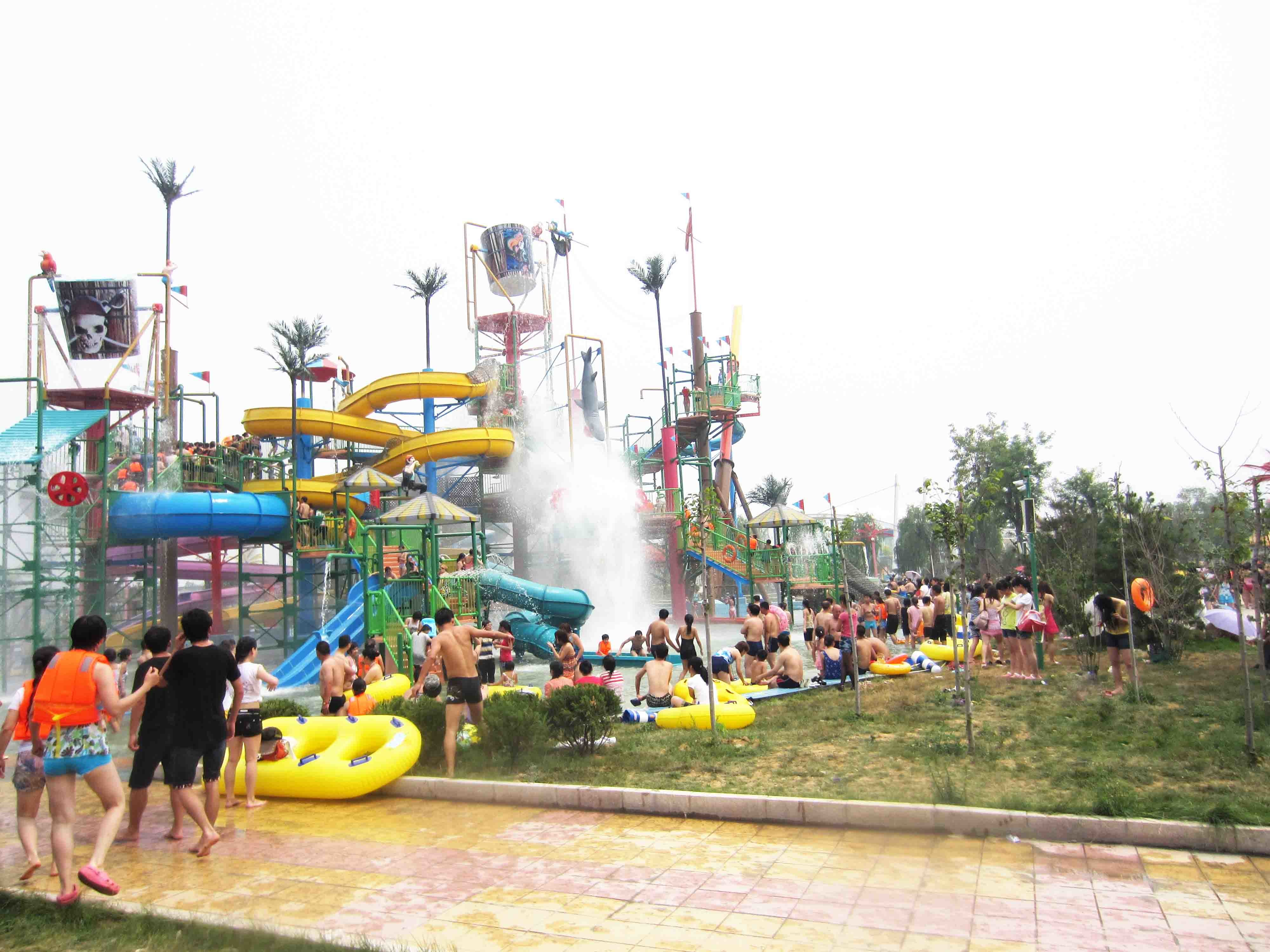Fiberglass Kids' Water House Playground Inside Water Parks With Water Pump