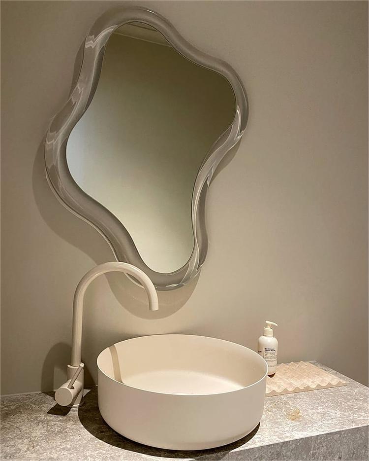 Lighted Acrylic Wall Mounted Magnifying Mirror For Bathroom Vanity