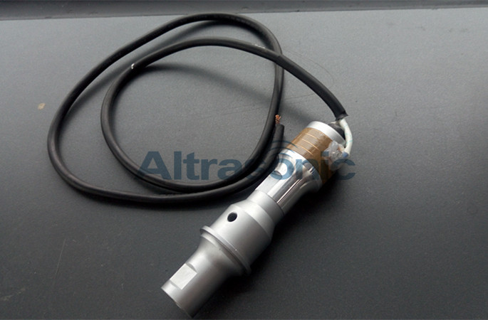 35KHz Ultrasonic Osillator with4 Pieces Import Piezoelectric Sandwiched Ceramic