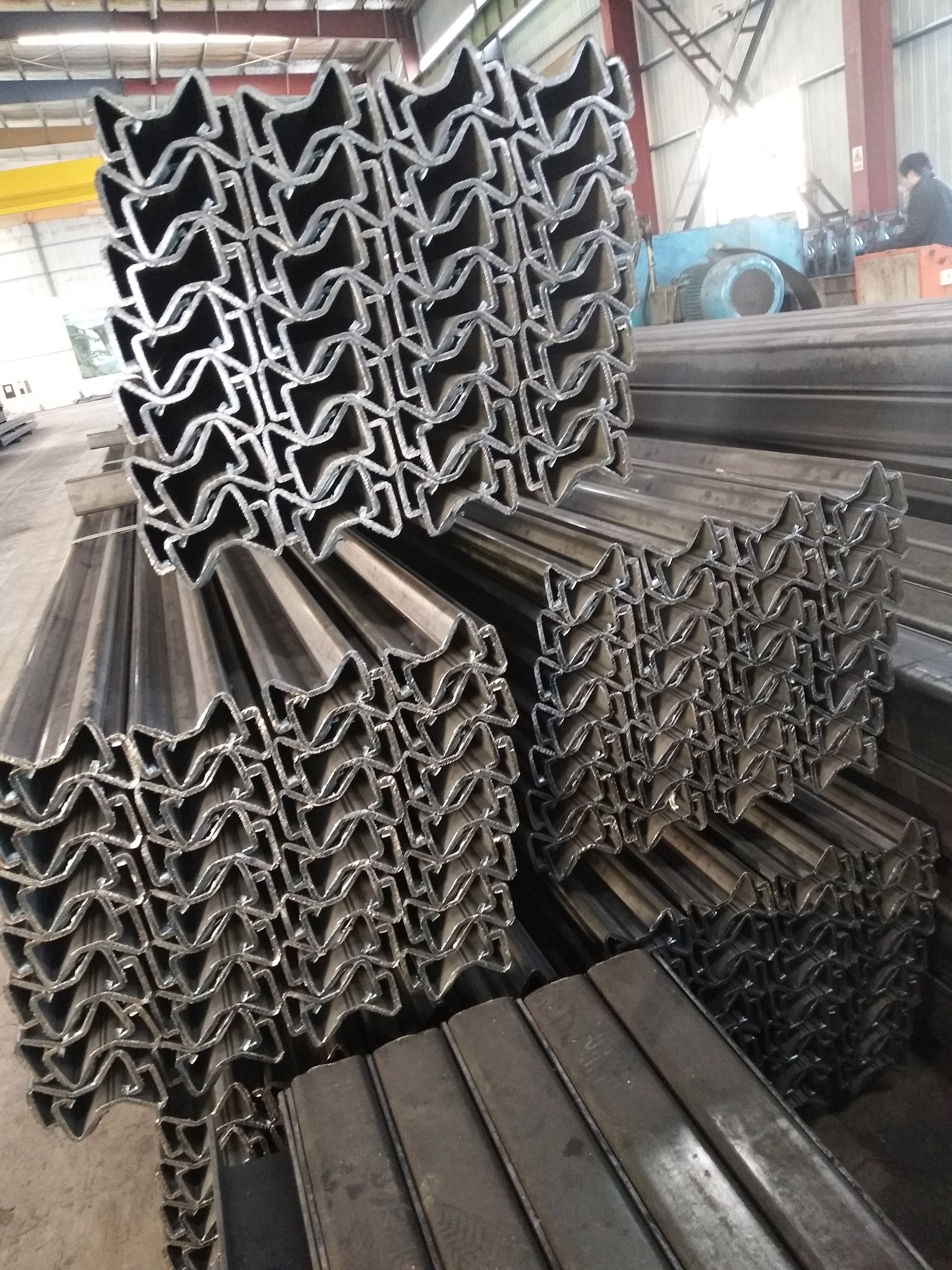 Galvanized Powder Coated W Beam Guardrail Sigma Post for Road Traffic Safety