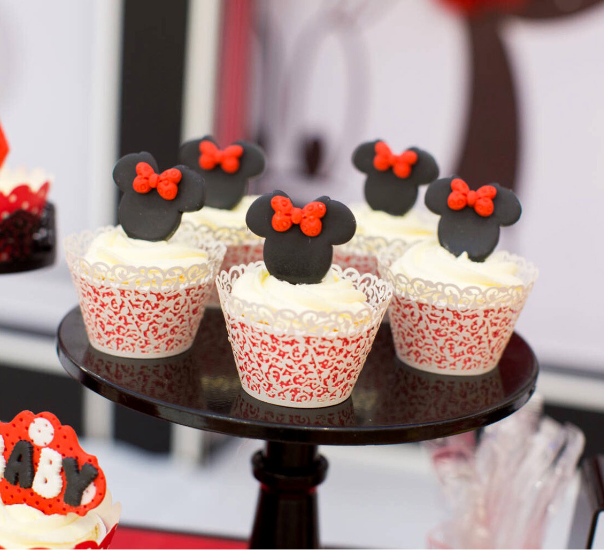 Commercial Mini Cupcake Wrappers Laser Cut Technic Various Color Custom Size