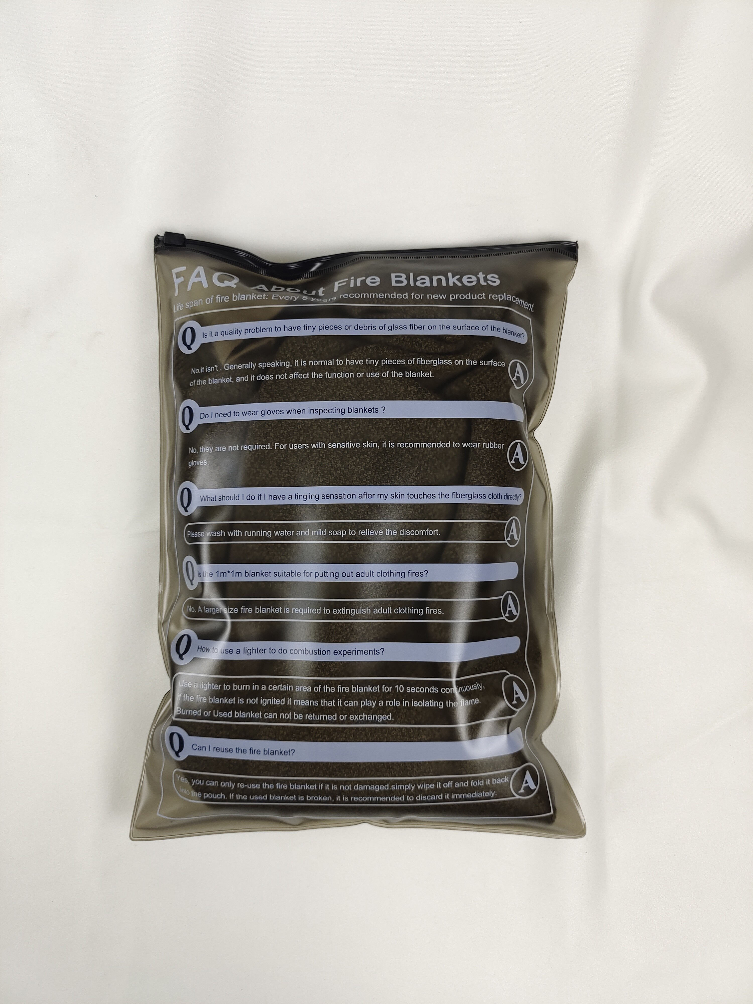 PEVA Plastic Custom Packaging Zip Bags Frosted Clear Laminated For Garment