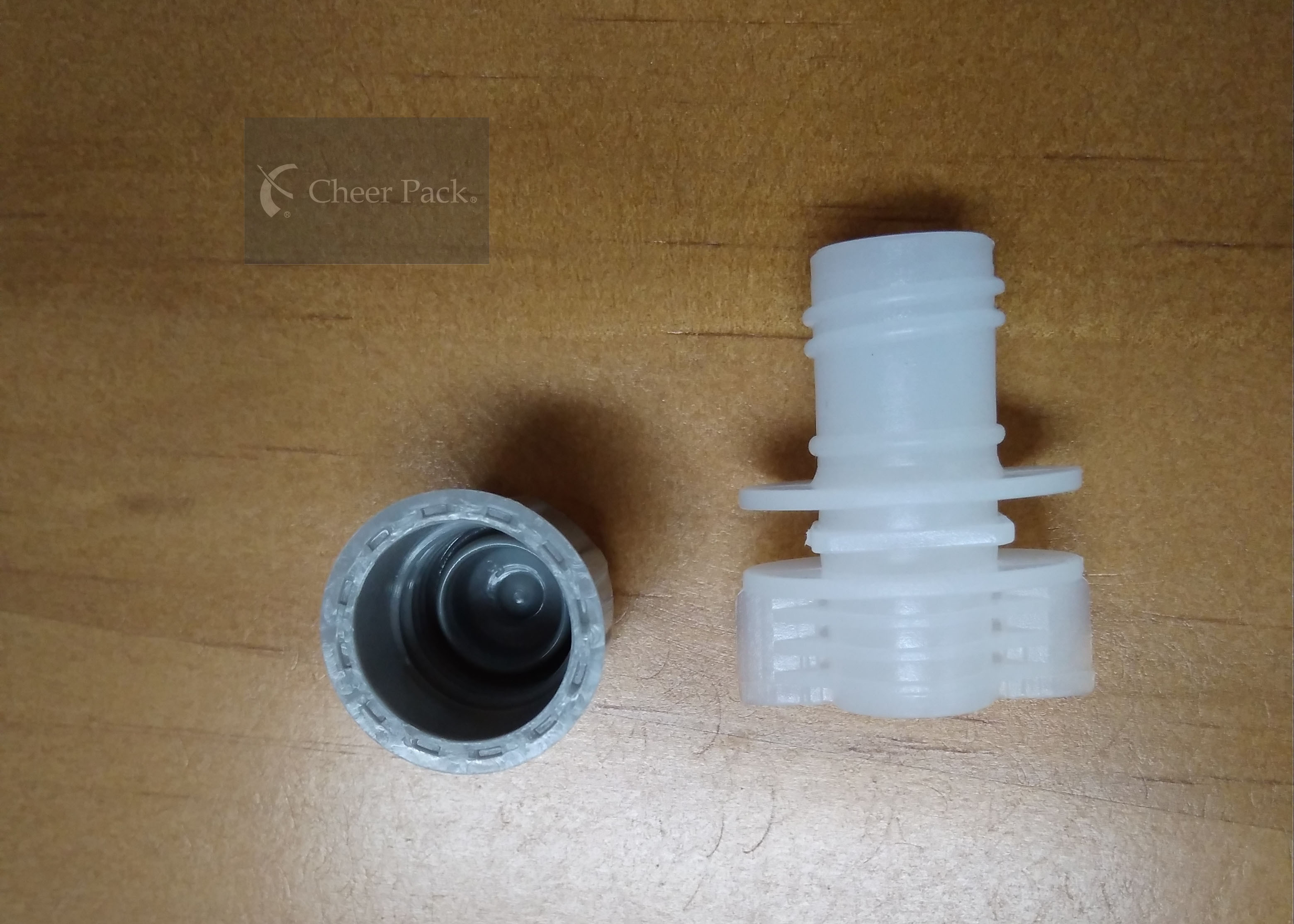 White Food Grade Twist Spout Cap For Plastic Bag , 52mm Heat Seal Size