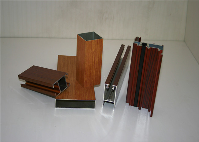 6005 2.0MM Door Frame Wood Grain Aluminum Extrusion