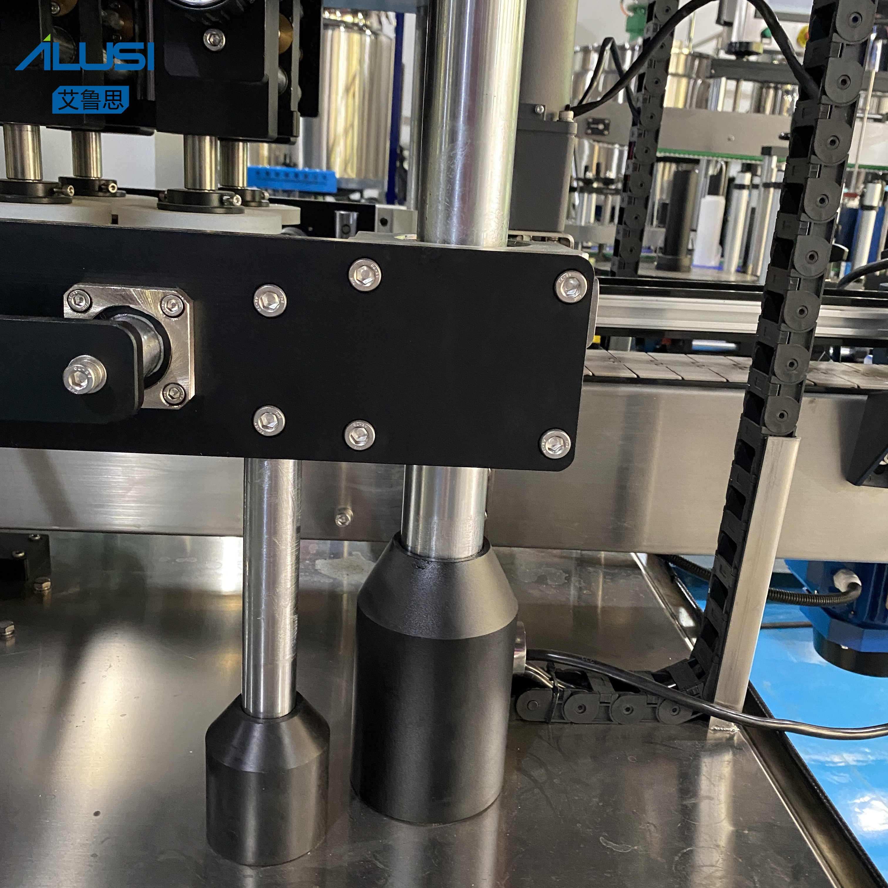 Jar Bottle Capping Machine 220V/50HZ Four Sealing Wheels PLC Control