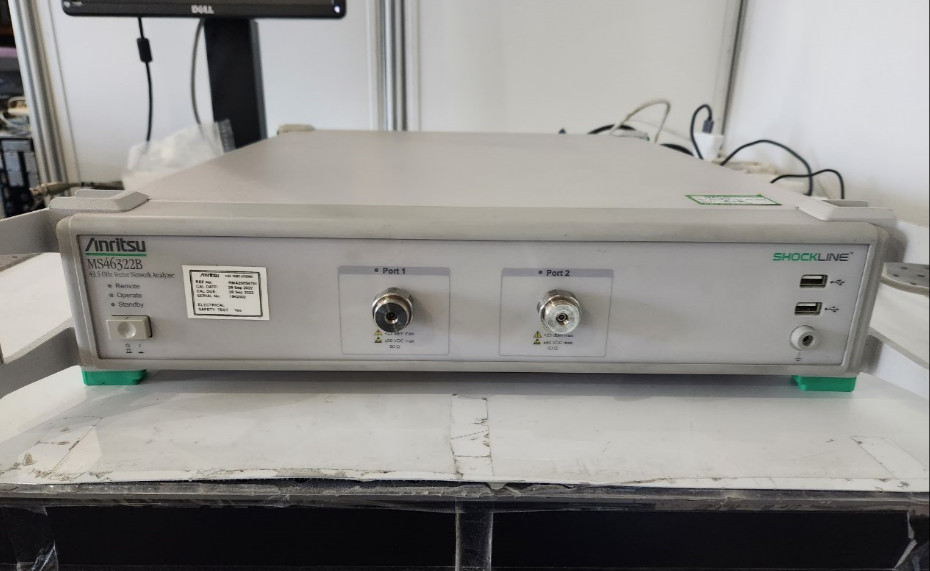 Anritsu MS46322B VNA Vector Network Analyzer 1 MHz - 43.5 GHz For Testing RF Devices