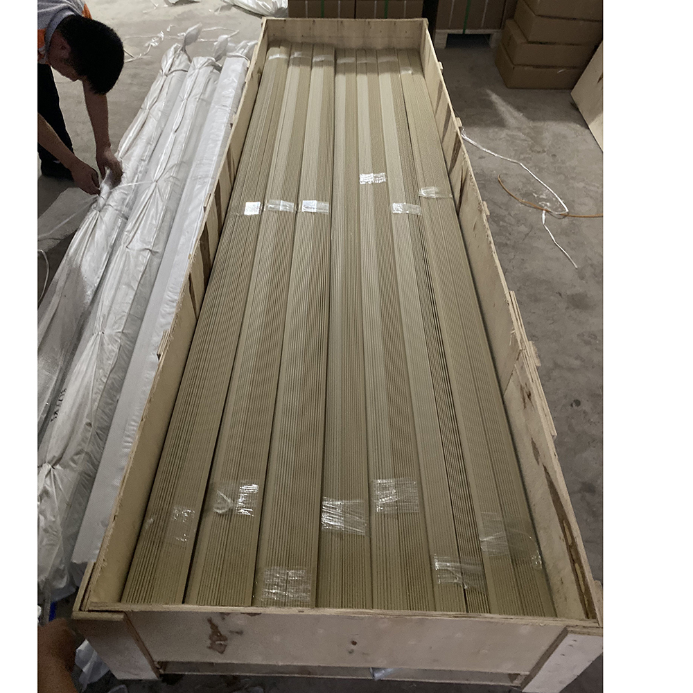 Customize Size Yellow Silicone Rubber Sealing Strip For L Shaped Edge Wrapped Glass Door