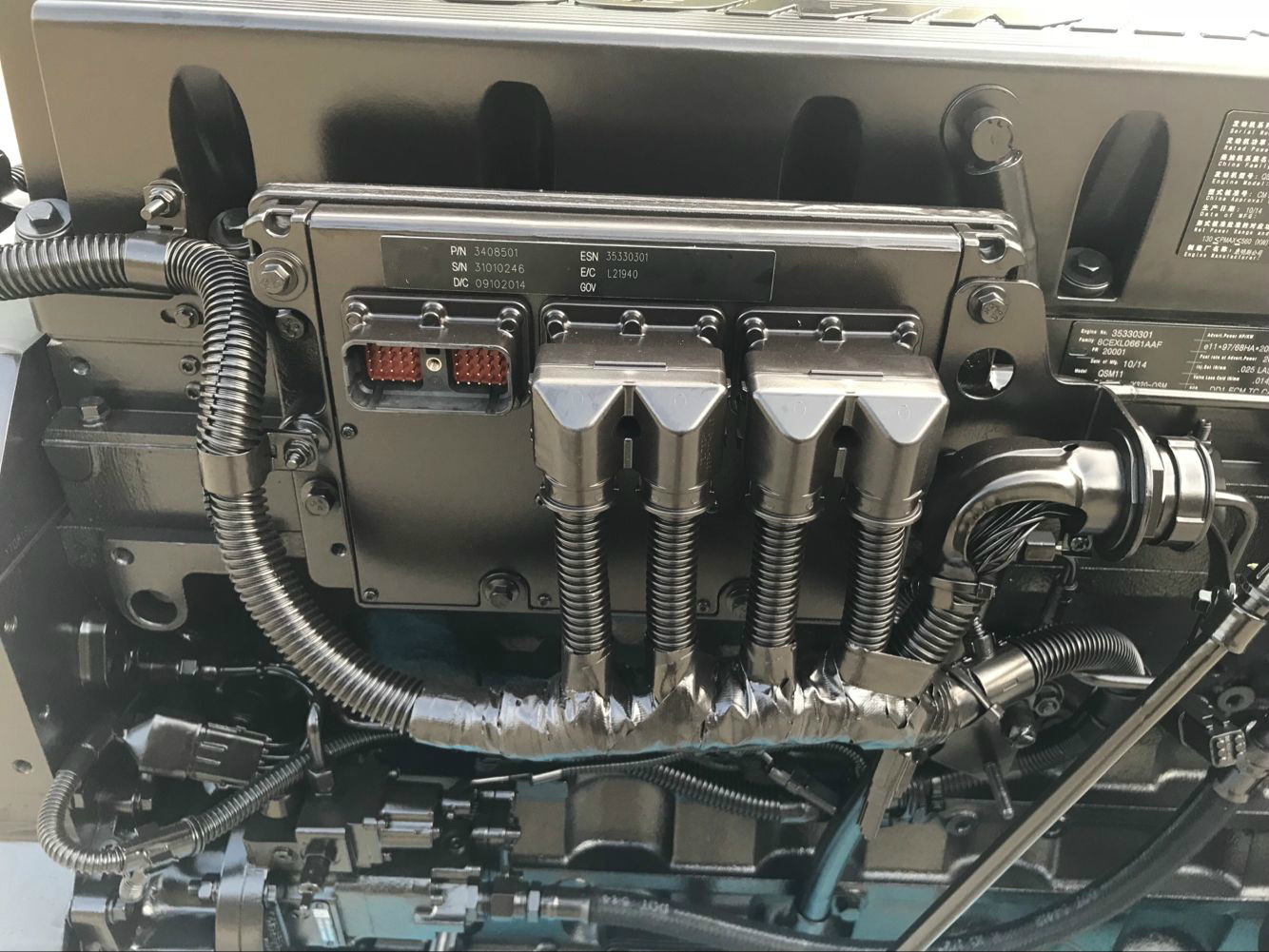 246kw 10.8L Inter Cooled Complete Engine Assembly QSM11 6 Stroke