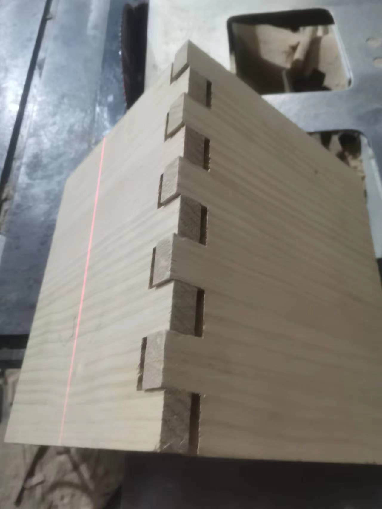 Customized Size Natural/Bleached Honeycomb Box Pine Board Beehive Box with Four Frames