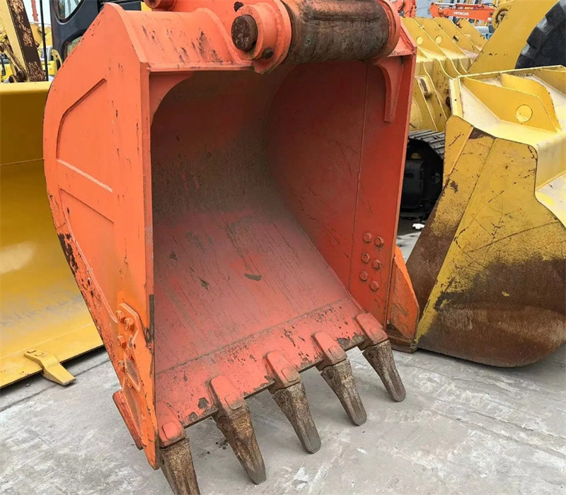 Radius 9920MM Used Hitachi Excavator Crawler Old Hitachi Excavator