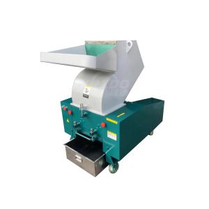  Durable Construction Plastic Crusher and Shredder for Versatile Application with Efficient Crushing Manufactures