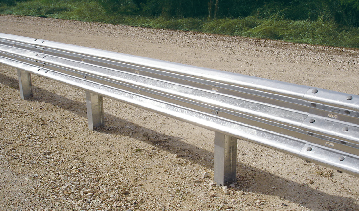 Roadway Safety Hot Dip Galvanized Highway Guardrail Dimensions for Road Traffic Safe