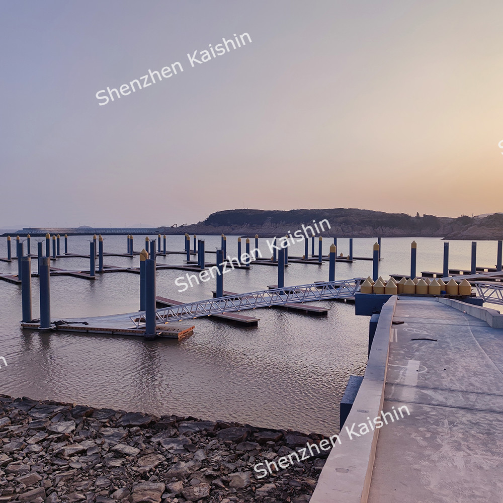 Marine Aluminum Floating Dock Aluminum Alloy Float Pontoon Boat Dock Platform
