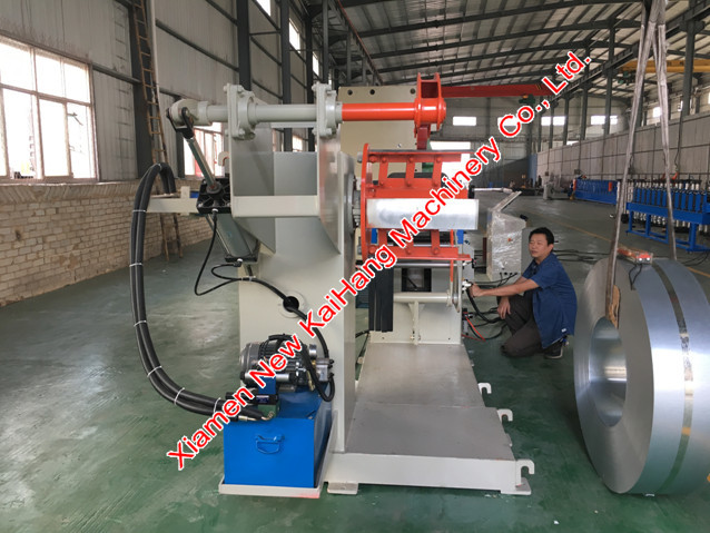 3MT Capacity 2 In 1 Un-Coiler Un Winder With Hydraulic Pack 12 Months Warranty