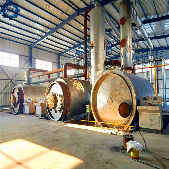 China Manufacturer Waste Plastic/Rubber/Tyre To Fuel Oil Pyrolysis Plant