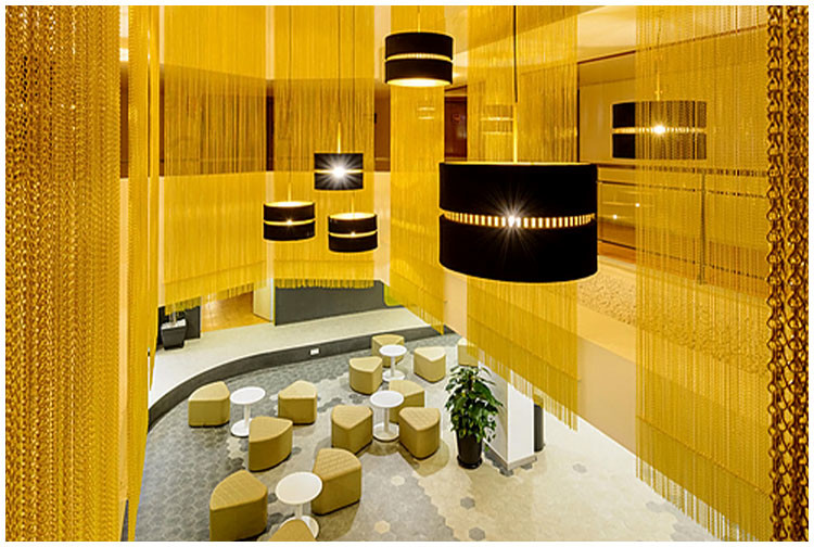 Metal Curtain – Various Style Options, Fashionable and Functional for balconies and curtains, ceilings, space divider