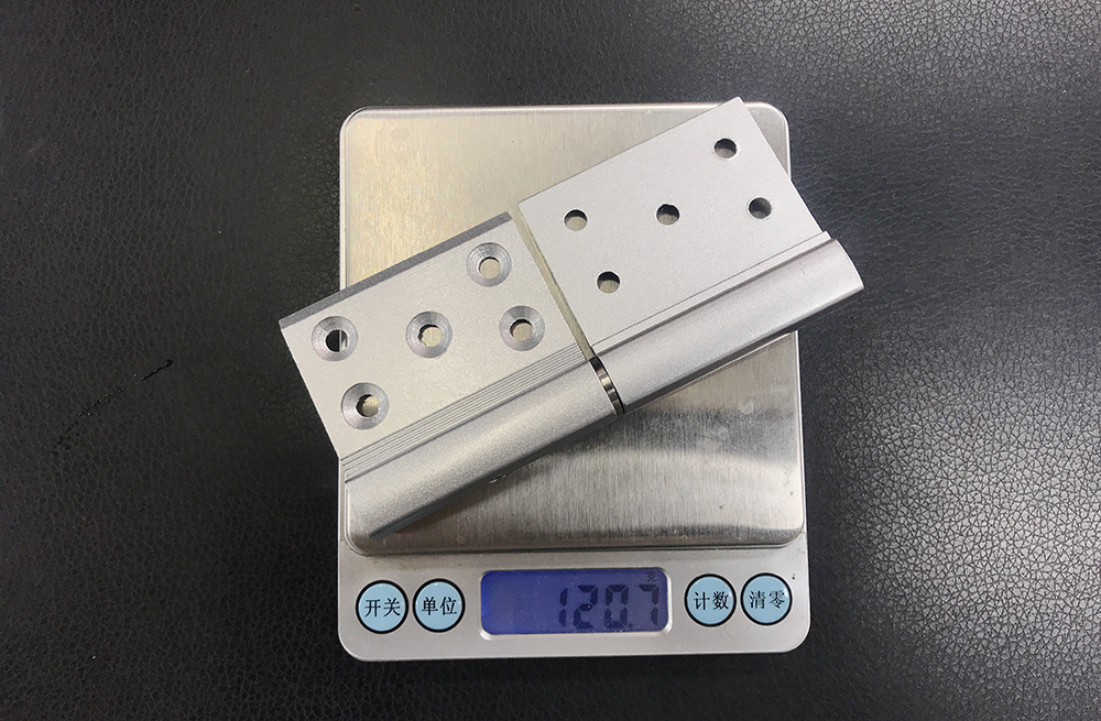 Aluminium Room Door Hinges Five Hole Mute Flag Door Hinge Silver Color