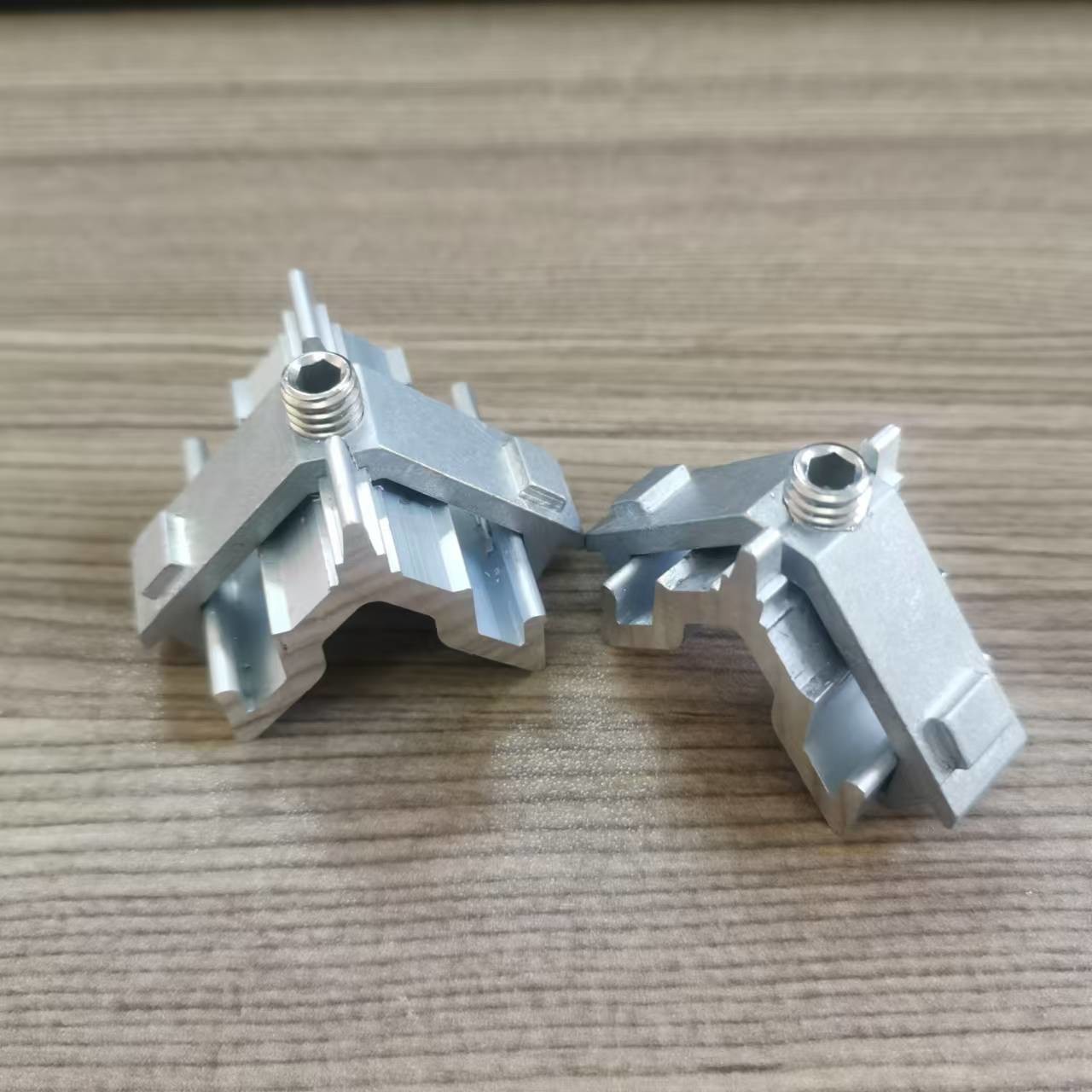 Sample Available Aluminum Corner Joint Window Connection Corner For Aluminum Profile
