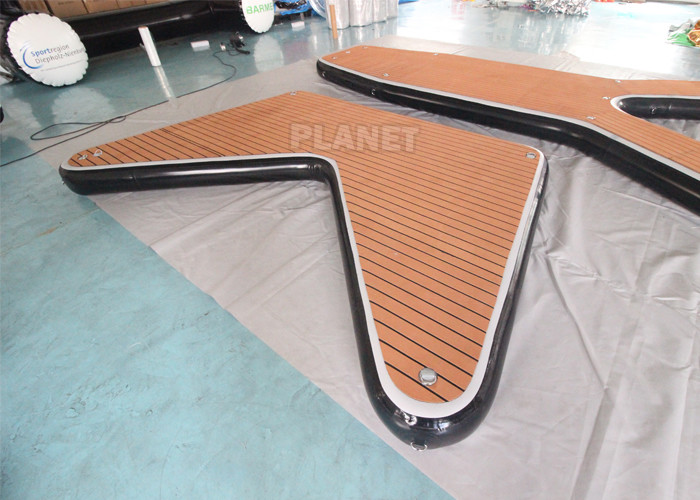 V Shape Inflatable Floating Dock Inflatable Jet Ski Dock Inflatable Dock For Marine Yacht Boat