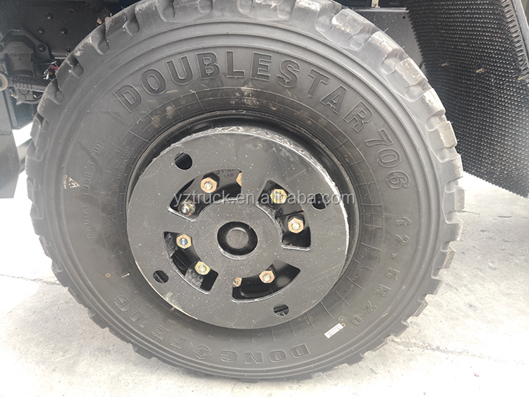 6x6 LHD RHD Offroad Lorry With Maximum Torque Nm 500-1000Nm And 3 Passengers