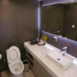 Factory Direct Sales of Environmentally Friendly and Customizable Mobile Houses