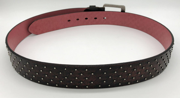 Custom Mens Leather Studded Belt 3.8cm Width With Embossing Pattern