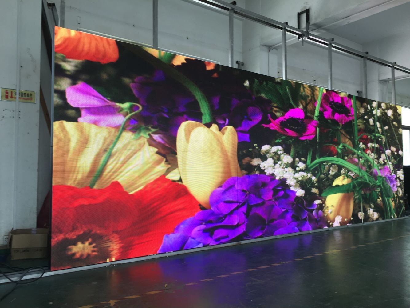 Lightweight Programmable Rental LED Display front service indoor p3 576x576 cabinetled display，1920hz refresh rate