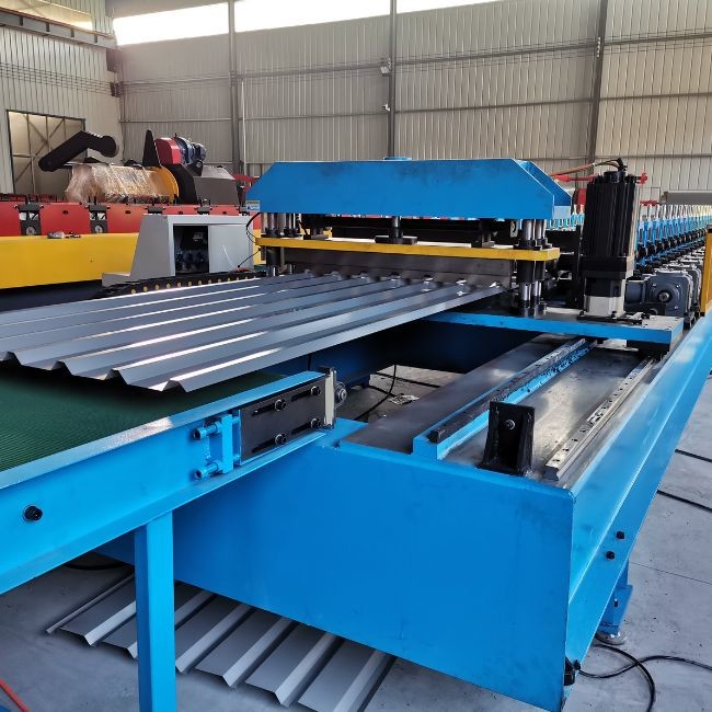 Roof / Wall Metal Roofing Sheet Making Machine Trapezoidal Roofing Sheet Roll Forming Machine