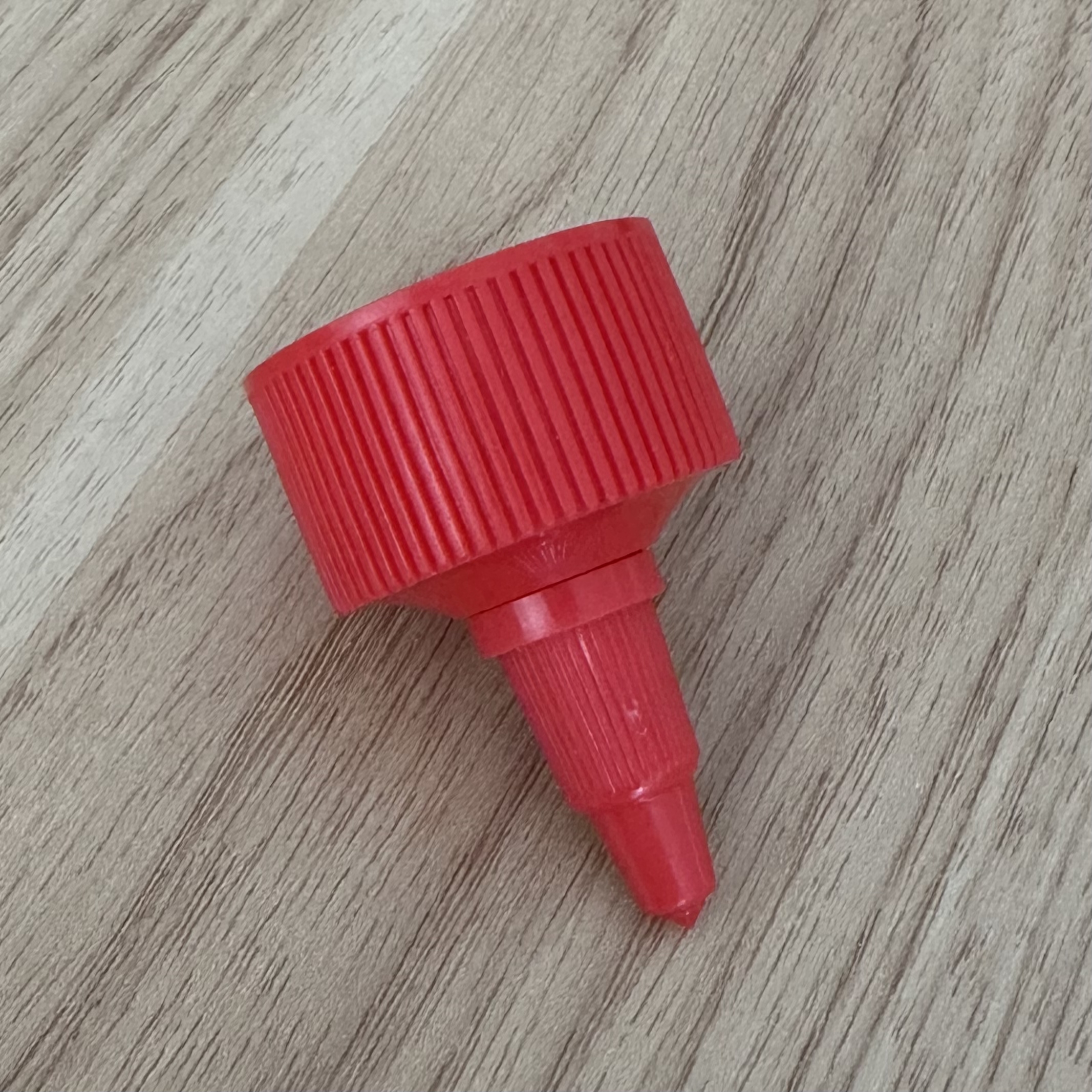 28/410 Squeeze Bottle Cap Red Dropped Twist Top Cap for Liqui Bottle Durable Design