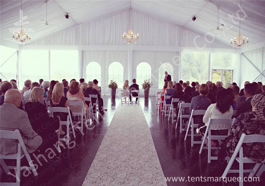 Classical Wood Tables Available for Luxury Wedding Tents with Aluminum Frame